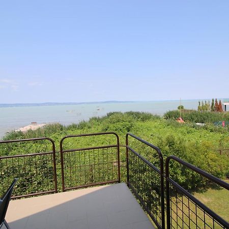 Nefelejcs Villa Zamárdi Екстериор снимка